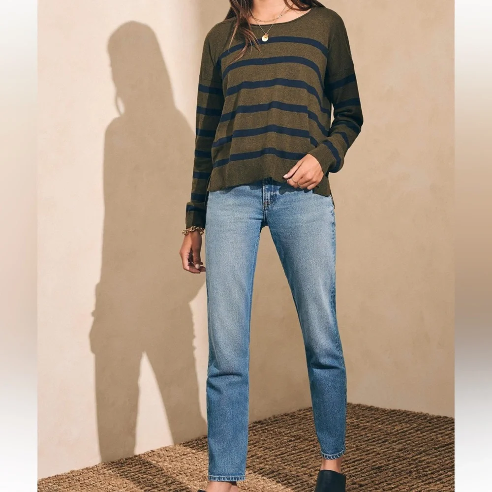 Faherty Golden Hour Crewneck Sweater in Olive Green & Navy Striped